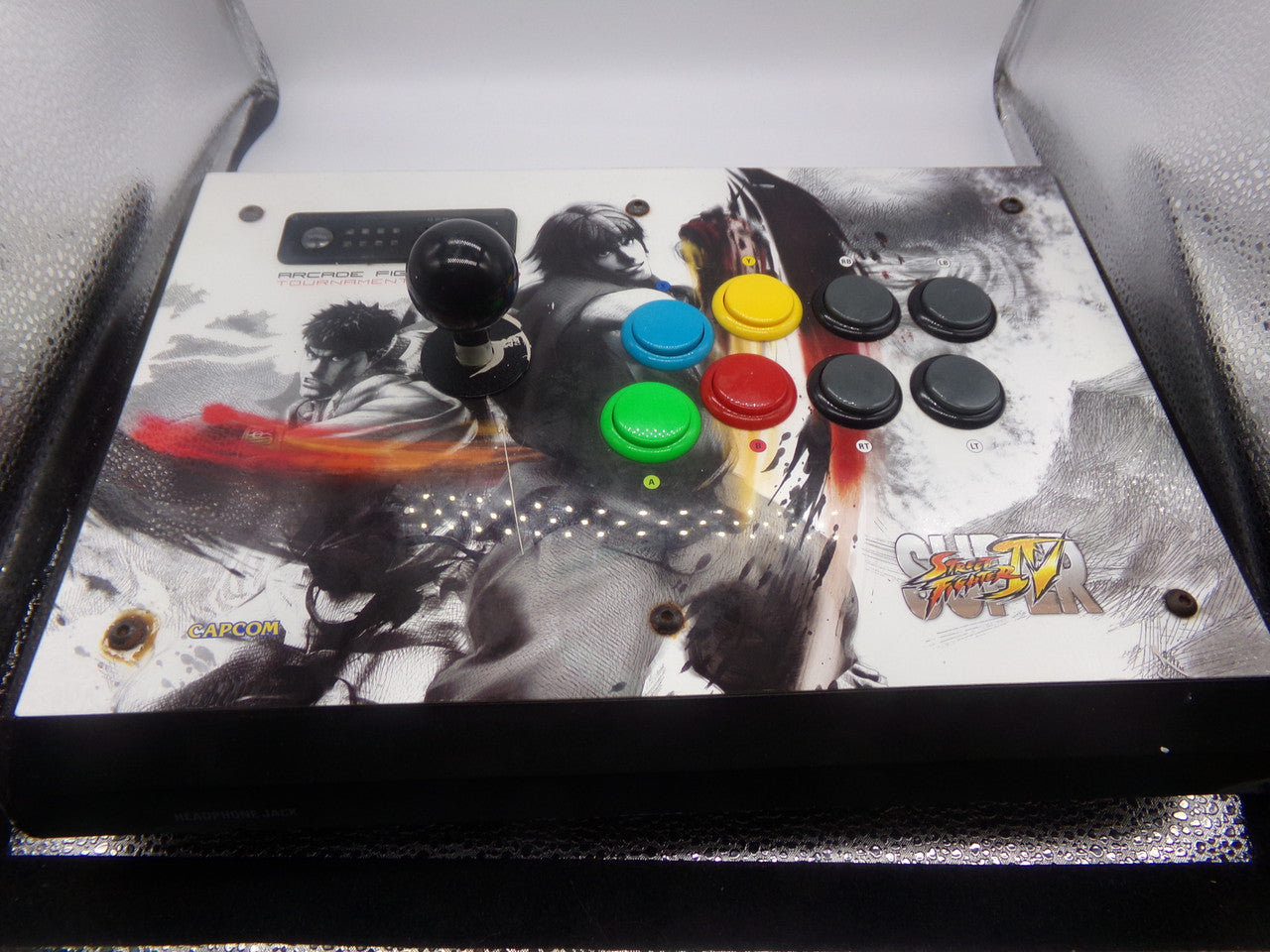 Street Fighter IV Capcom Madcatz Wired outlet Arcade Fight Stick Xbox 360 Complete Box