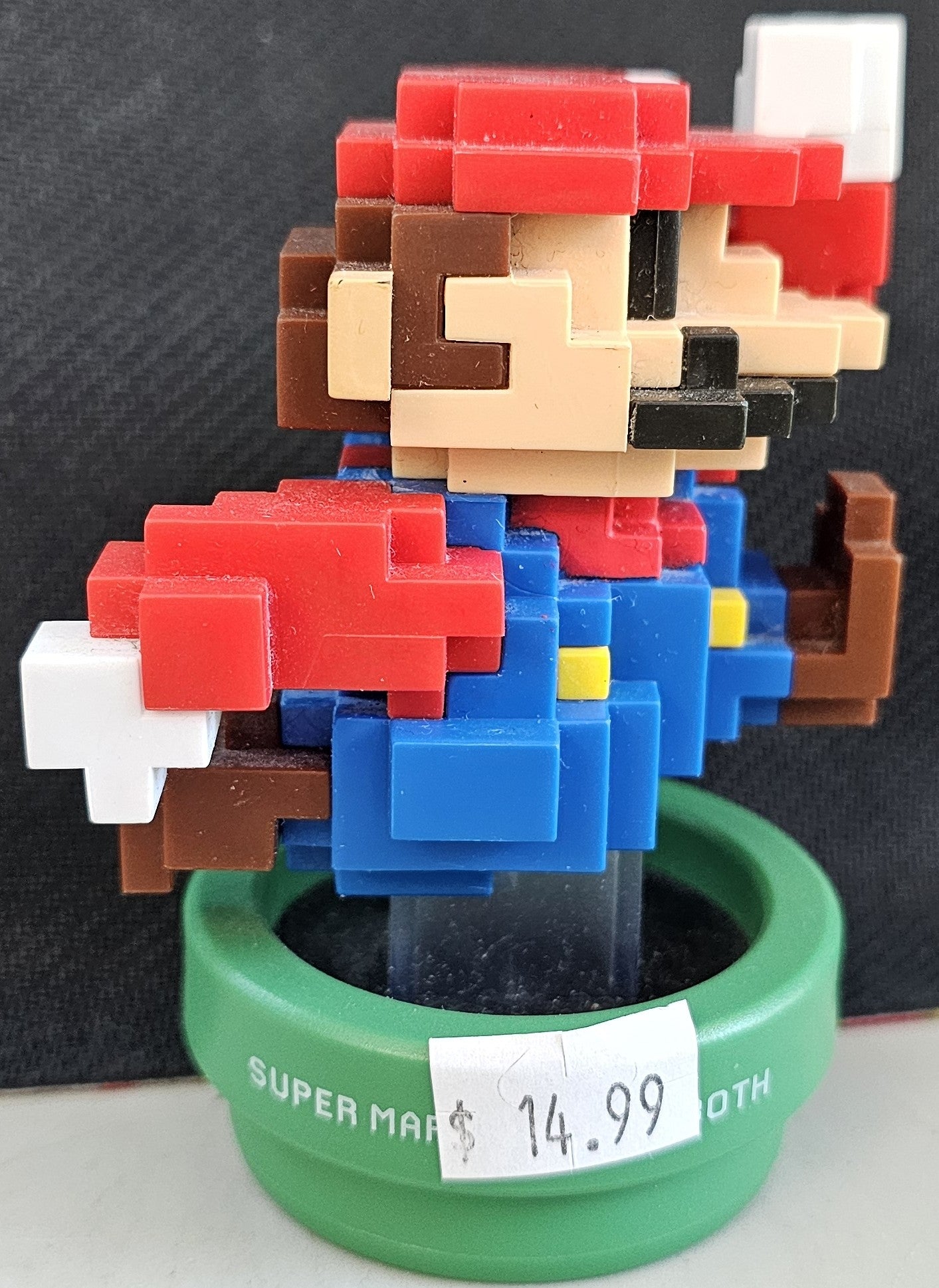 Mario 8 Bit Anniversary Modern Color Amiibo SD3030 – Core Gaming