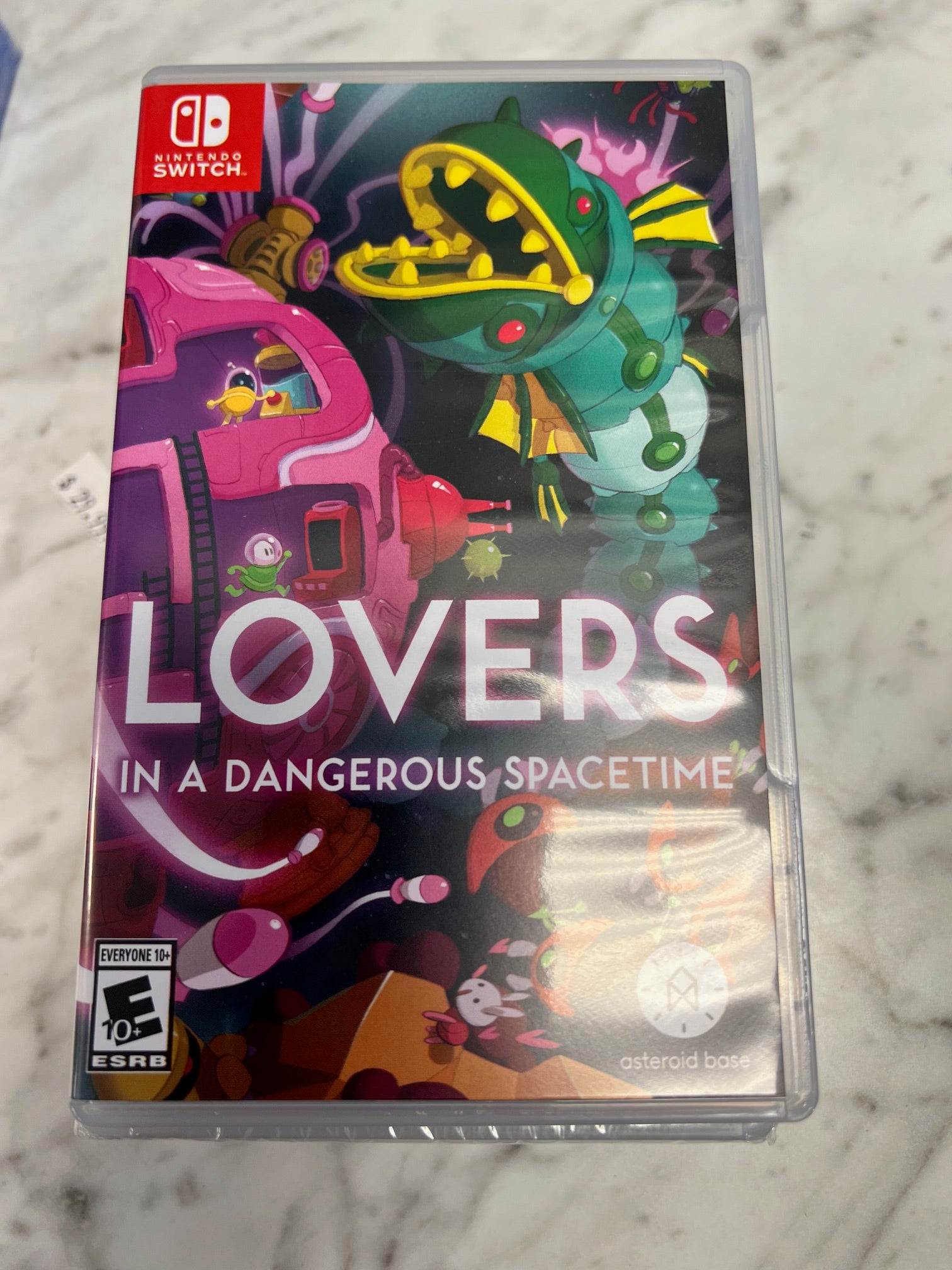 Lovers in a Dangerous Spacetime (Limited Run) - Nintendo Switch