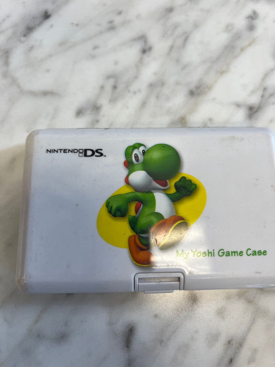 Nintendo DS My Yoshi Game Case Folio holds games and a stylus