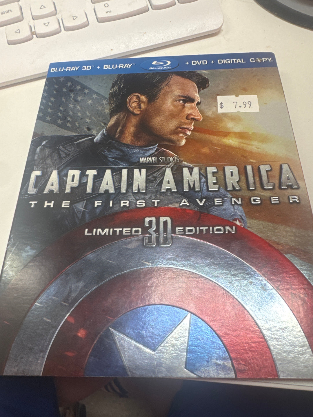 Captain America: The First Avenger (Three-Disc Combo) - Blu Ray  DI5826