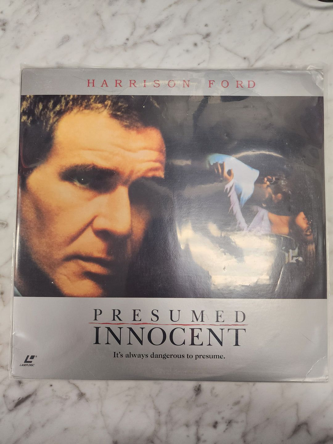 Presumed Innocent (Harrison Ford) Laserdisc Movie    LD121724