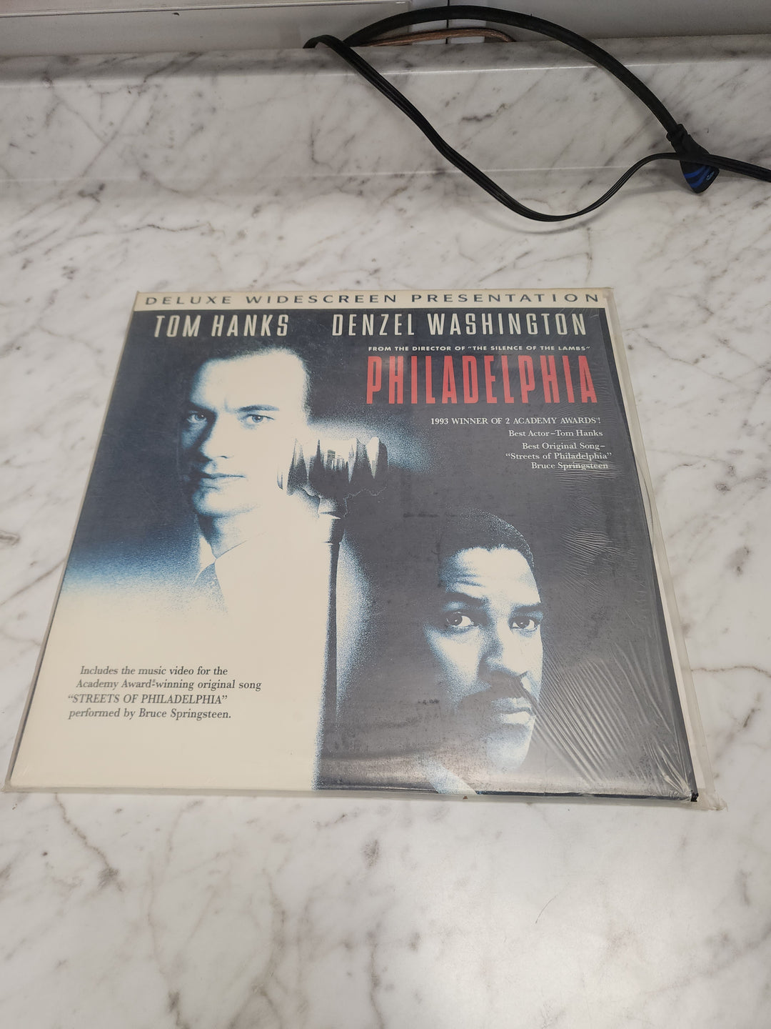 Philadelphia (Tom Hanks, Denzel Washington) Widescreen Laserdisc Movie    LD121724