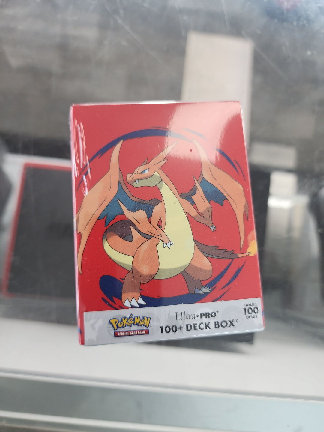 Ultra Pro 100+ Deck Box Mega Charizard Y NA32726