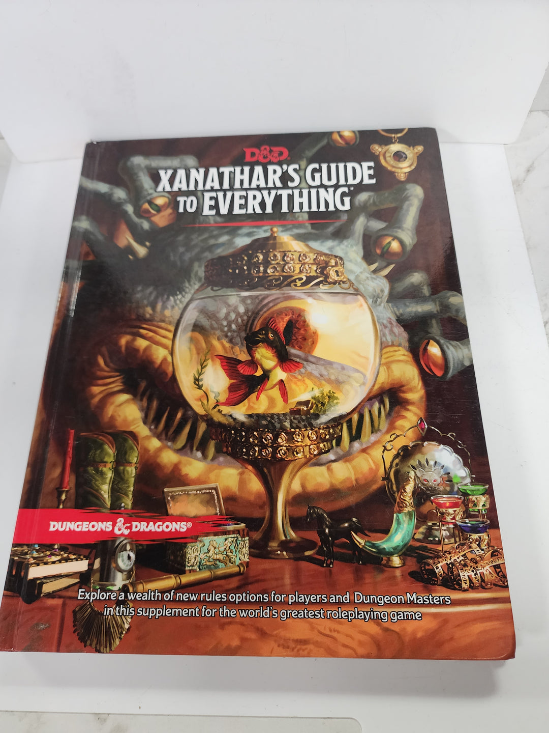 Dungeon & Dragons Guide: Xanathar's Guide to Everything ST101926