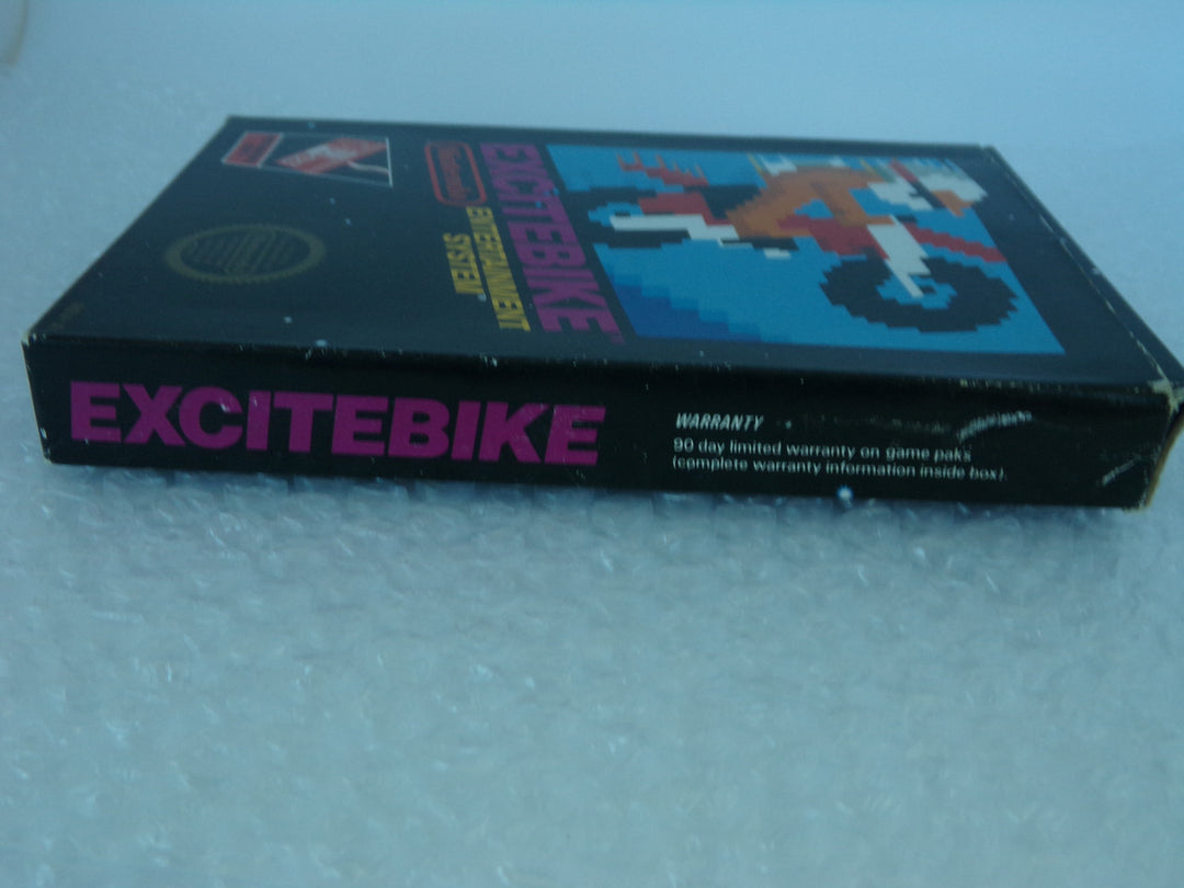 Excitebike Nintendo NES Boxed Used