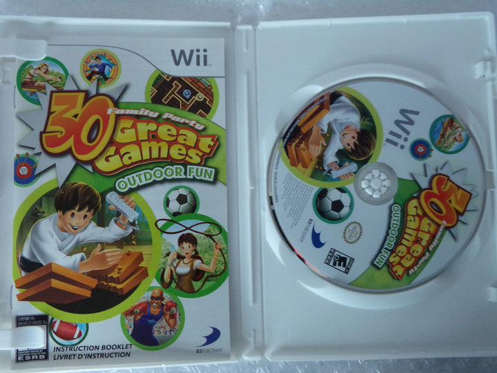 Family Party: 30 Great Games Outdoor Fun Wii Used   UD10724