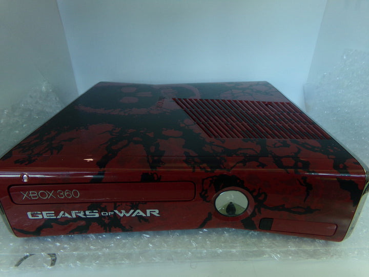 Xbox 360 Gears of War 3 Special Edition Console (320 GB) Used