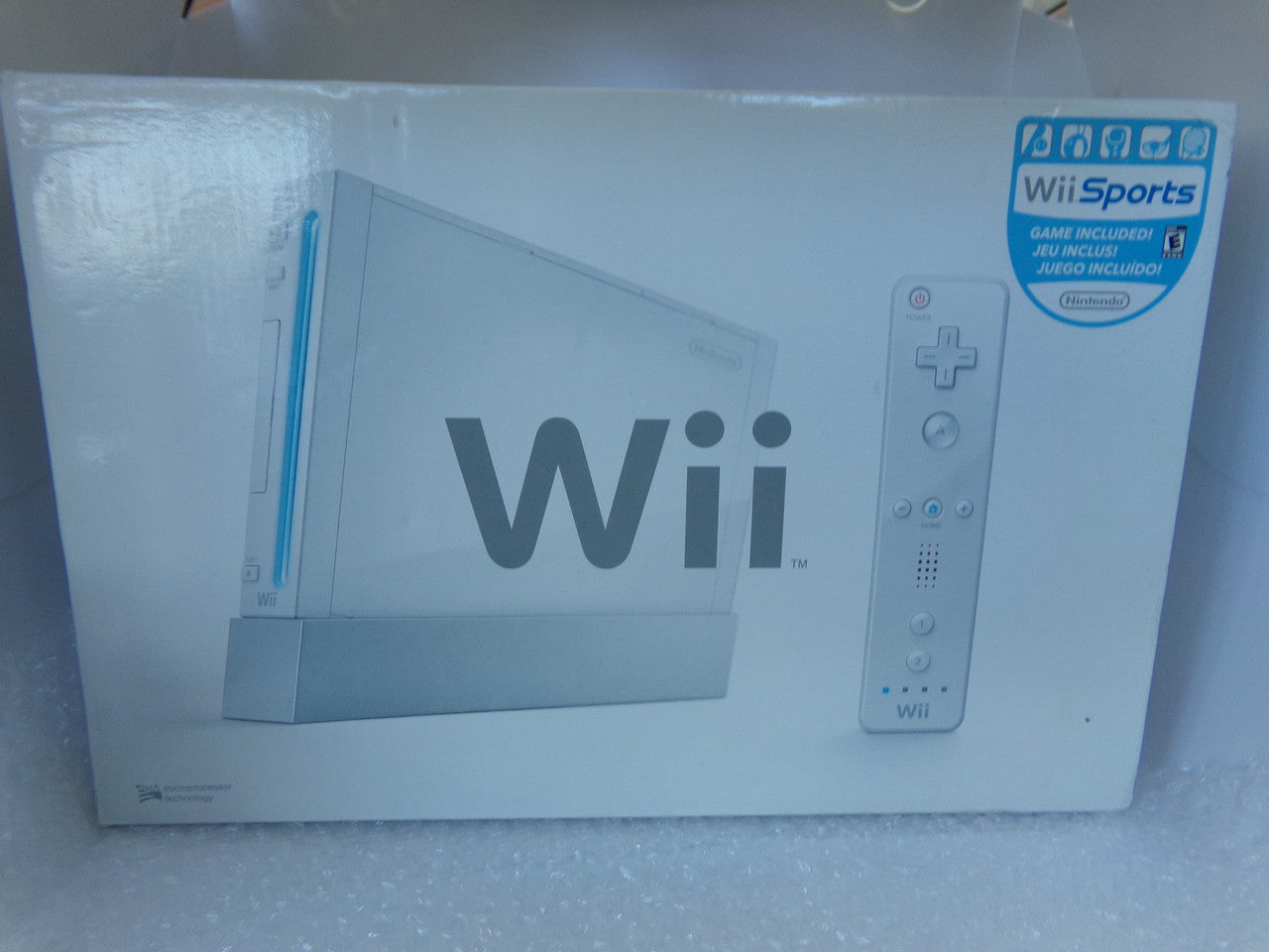 Nintendo Wii Console store in box