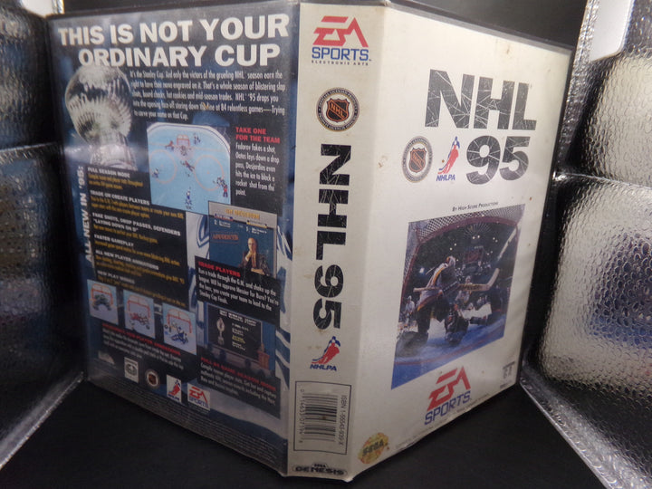 NHL 95 Sega Genesis Boxed Used