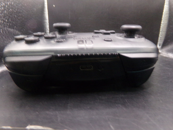 Official Nintendo Switch Pro Controller Used