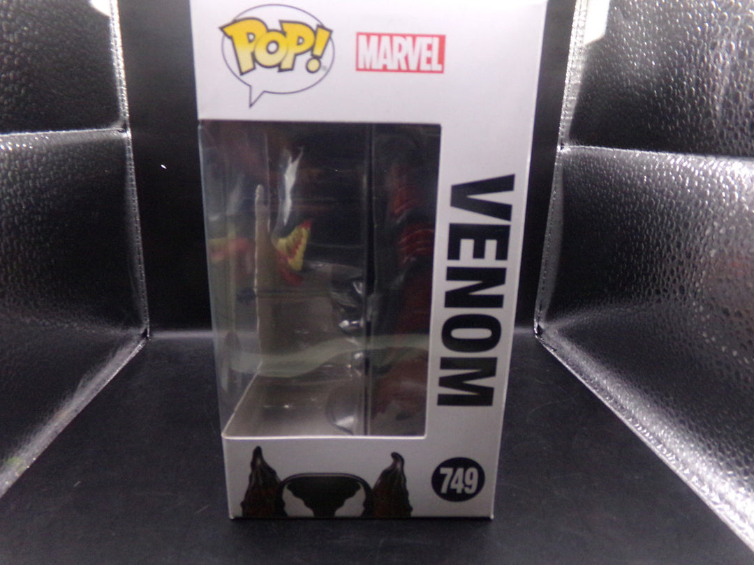Marvel Venom - #749 Venom (Pop in a Box Exclusive) Funko Pop