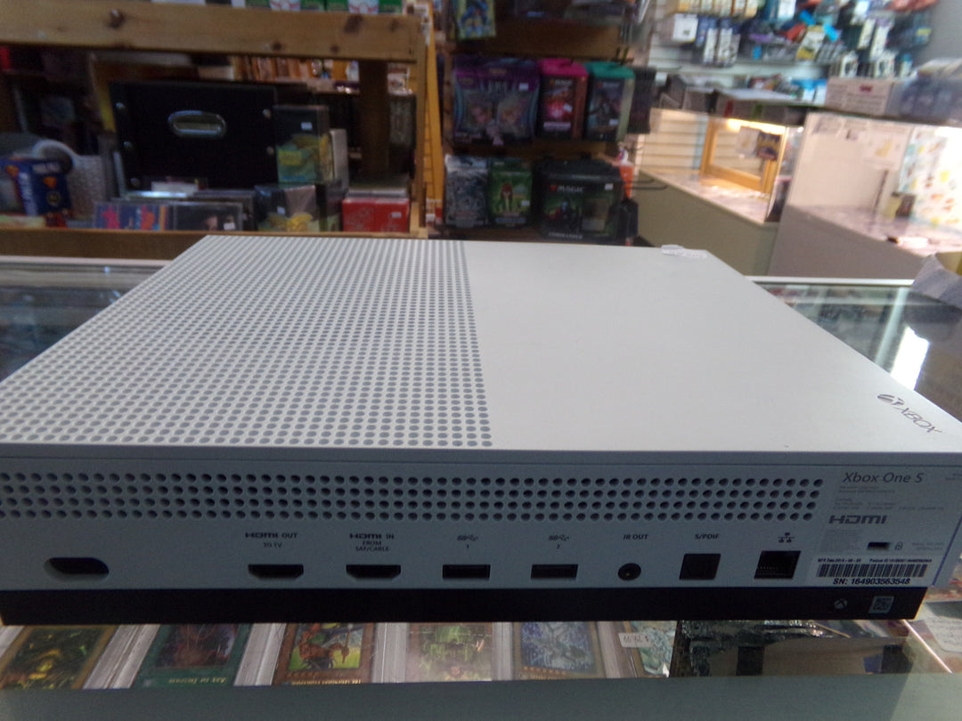 Microsoft Xbox One S Console (500 GB) Used