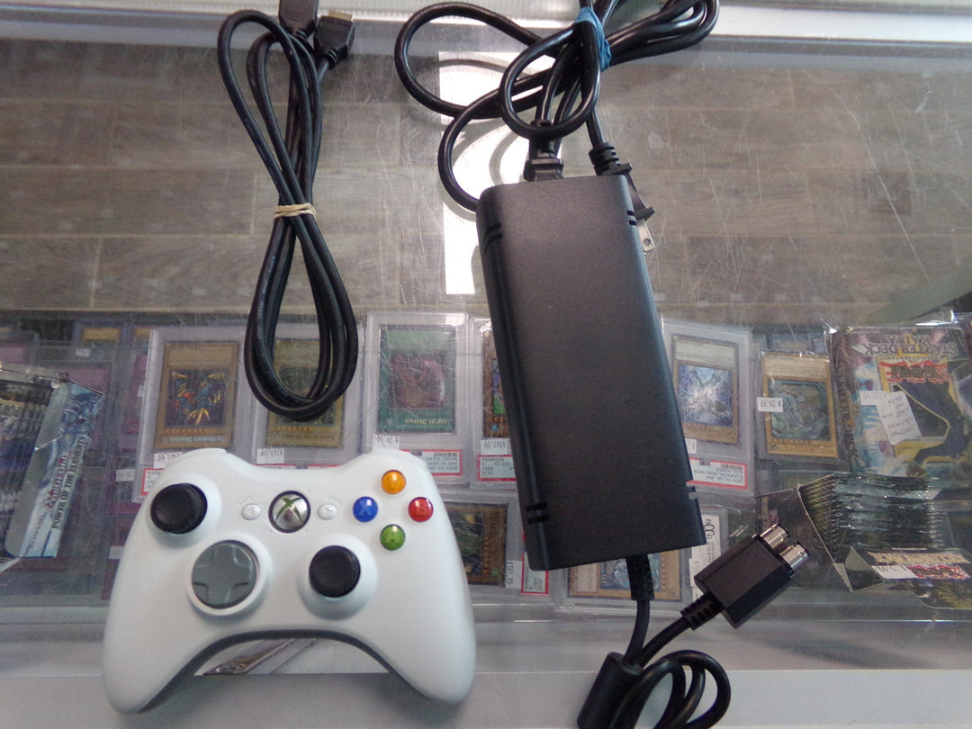 Microsoft Xbox 360 "S" Console (White) (4GB) Used