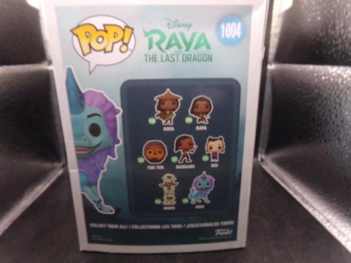 Funko POP Disney: Raya and The Last Dragon - Sisu #1004 (Walmart) (Glow in the Dark)