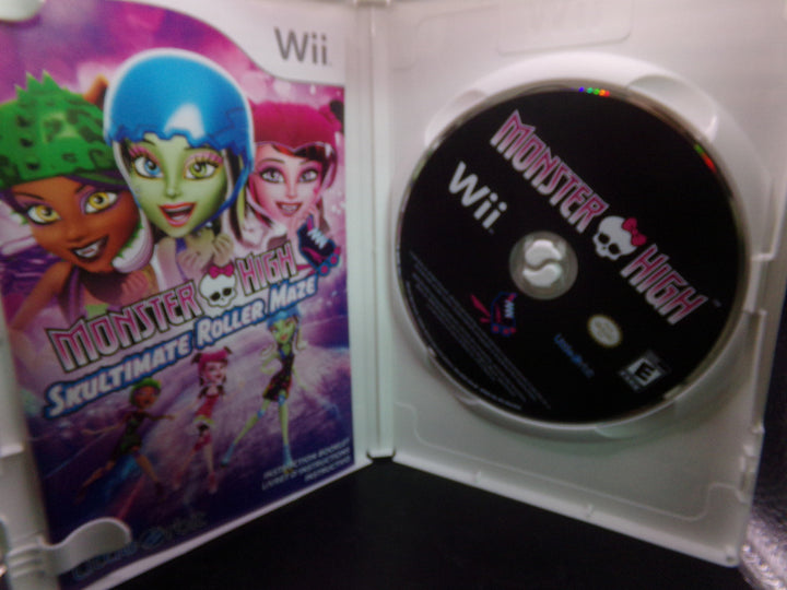 Monster High: Skultimate Roller Maze Wii Used