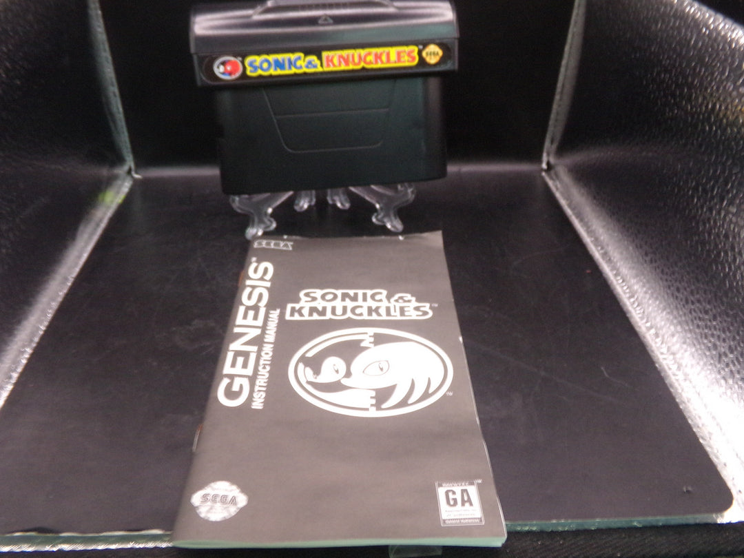 Sonic & Knuckles Sega Genesis Boxed Used