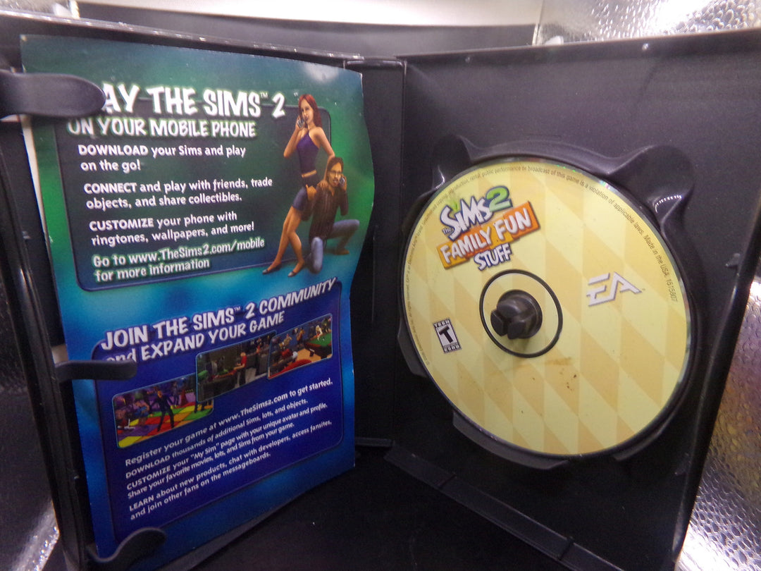 The Sims 2: Family Fun Stuff PC Used