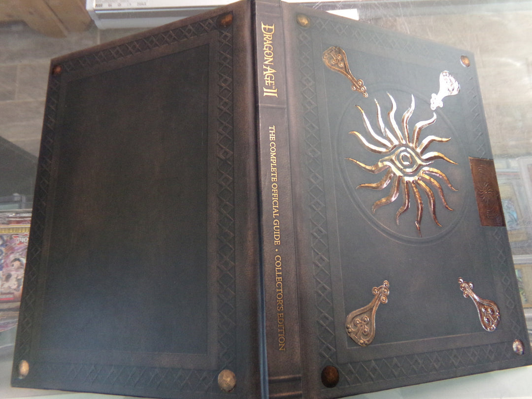 Piggyback Dragon Age II Complete Official Guide - Collector's Edition Strategy Guide Used