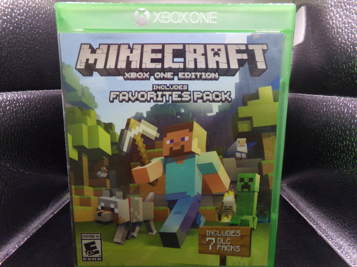 Minecraft Xbox One Edition (Includes Favorites Pack) Xbox One Used