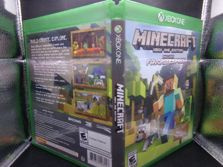 Minecraft Xbox One Edition (Includes Favorites Pack) Xbox One Used