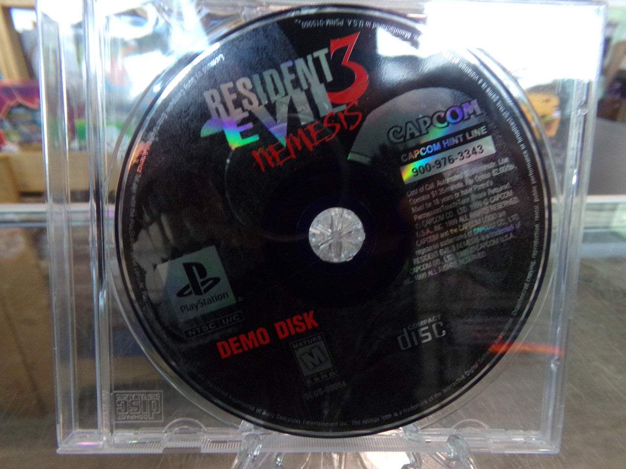 Resident Evil selling 3: Nemesis PS1 Playstation W/Demo Disc Dino Crisis - CIB