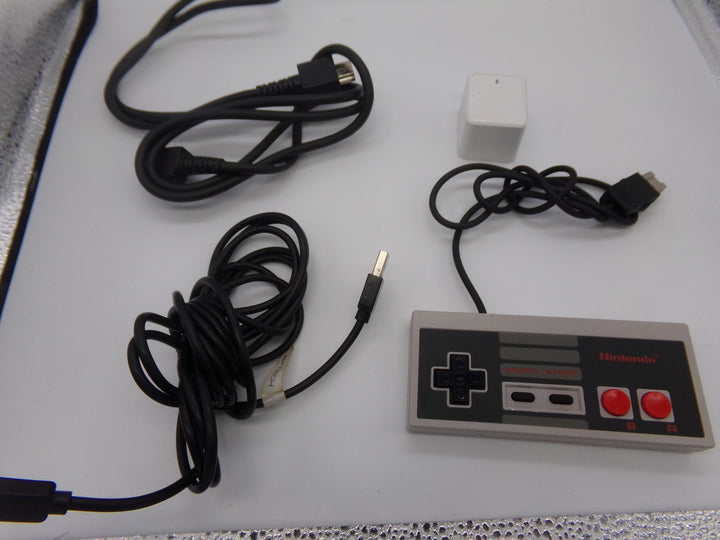 Official Nintendo  NES Classic Edition Console (2016) Used