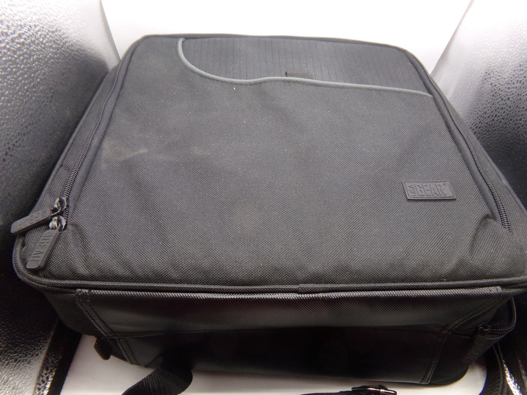 USA Gear Playstation 4 PS4 Console Carrying Case Used