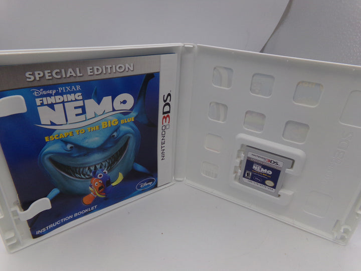 Finding Nemo: Escape to the Big Blue Special Edition Nintendo 3DS Used