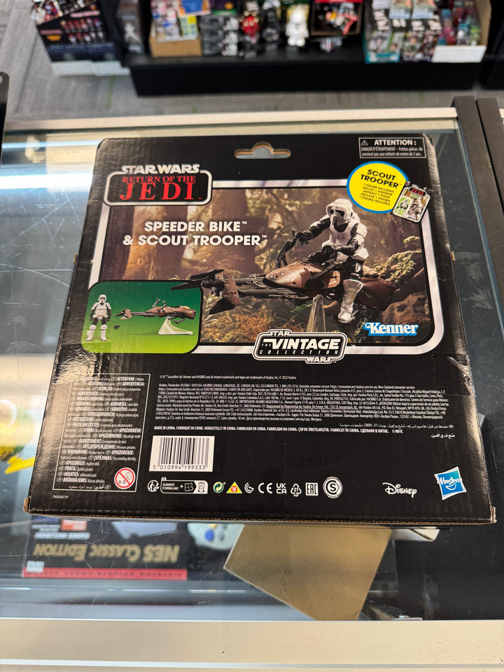 Hasbro STAR WARS 3.75in Speeder Bike and Scout Trooper Action Figure (F6882) 36251