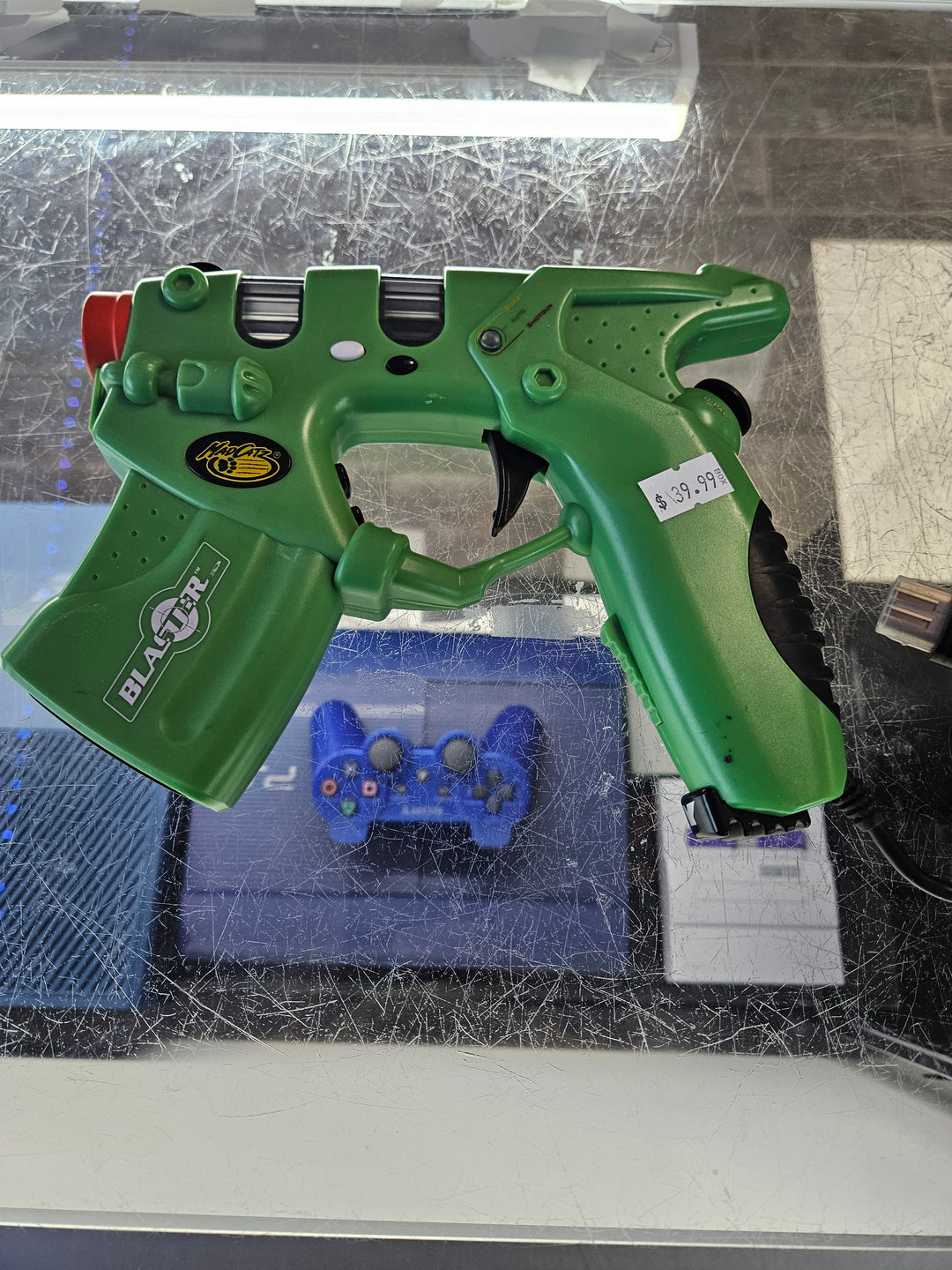 Mad Catz Blaster Light Gun For Original Xbox UA11326 Core Gaming mad-catz-blaster-light-gun-for-original-xbox-ua11326-core-gaming