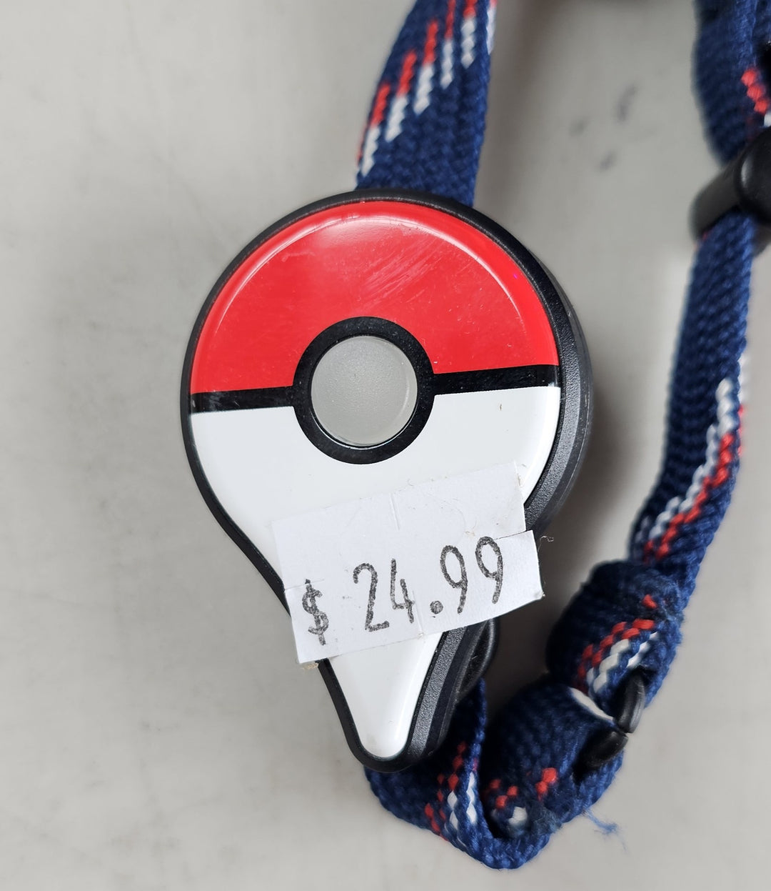 Pokemon Go Plus Auto Catcher W/ Wrist Strap SD0223