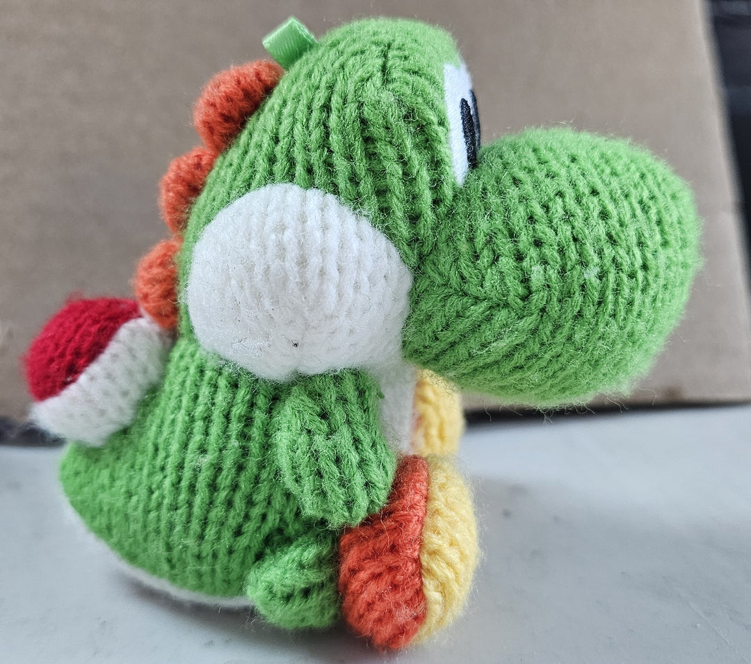 Green Yarn Yoshi - Amiibo SD3030