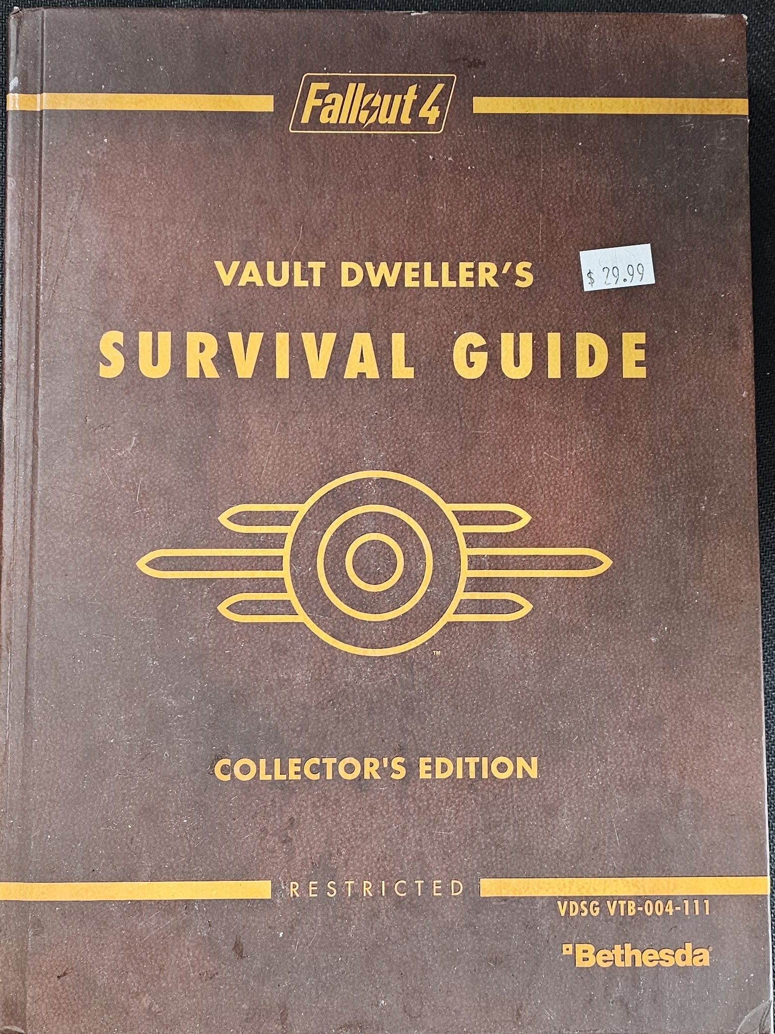 Fallout 4 Vault Dweller's Survival Guide [Collector's Edition Prima ...