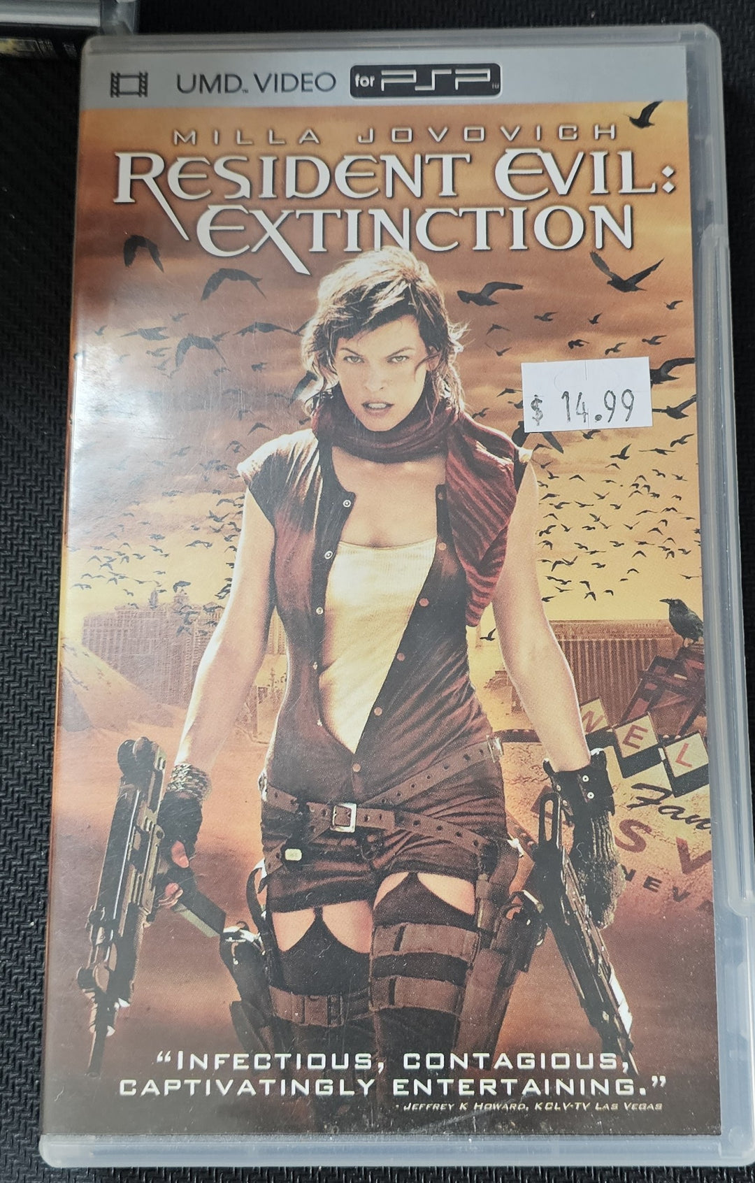 Resident Evil Extinction (UMD Movie) - PSP SD9595