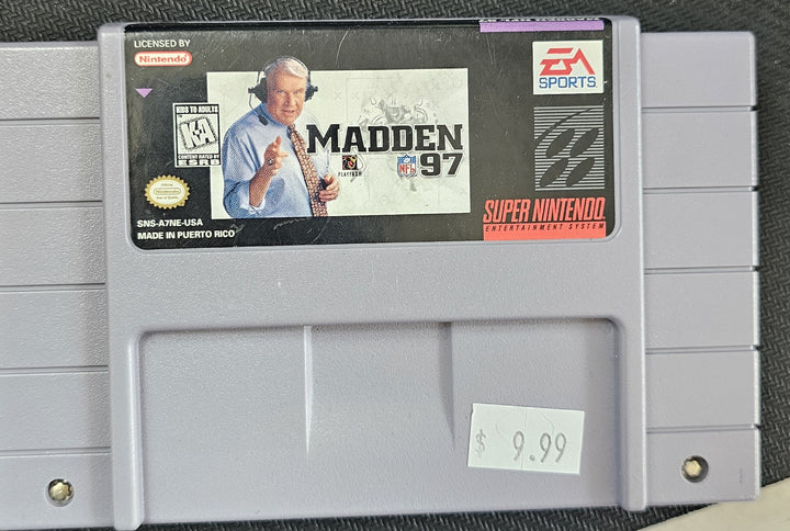 Madden NFL 97 - SNES S62525