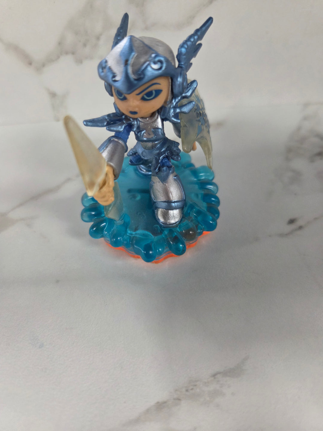 Chill - Giants, Lightcore Skylanders Figure SKY528262