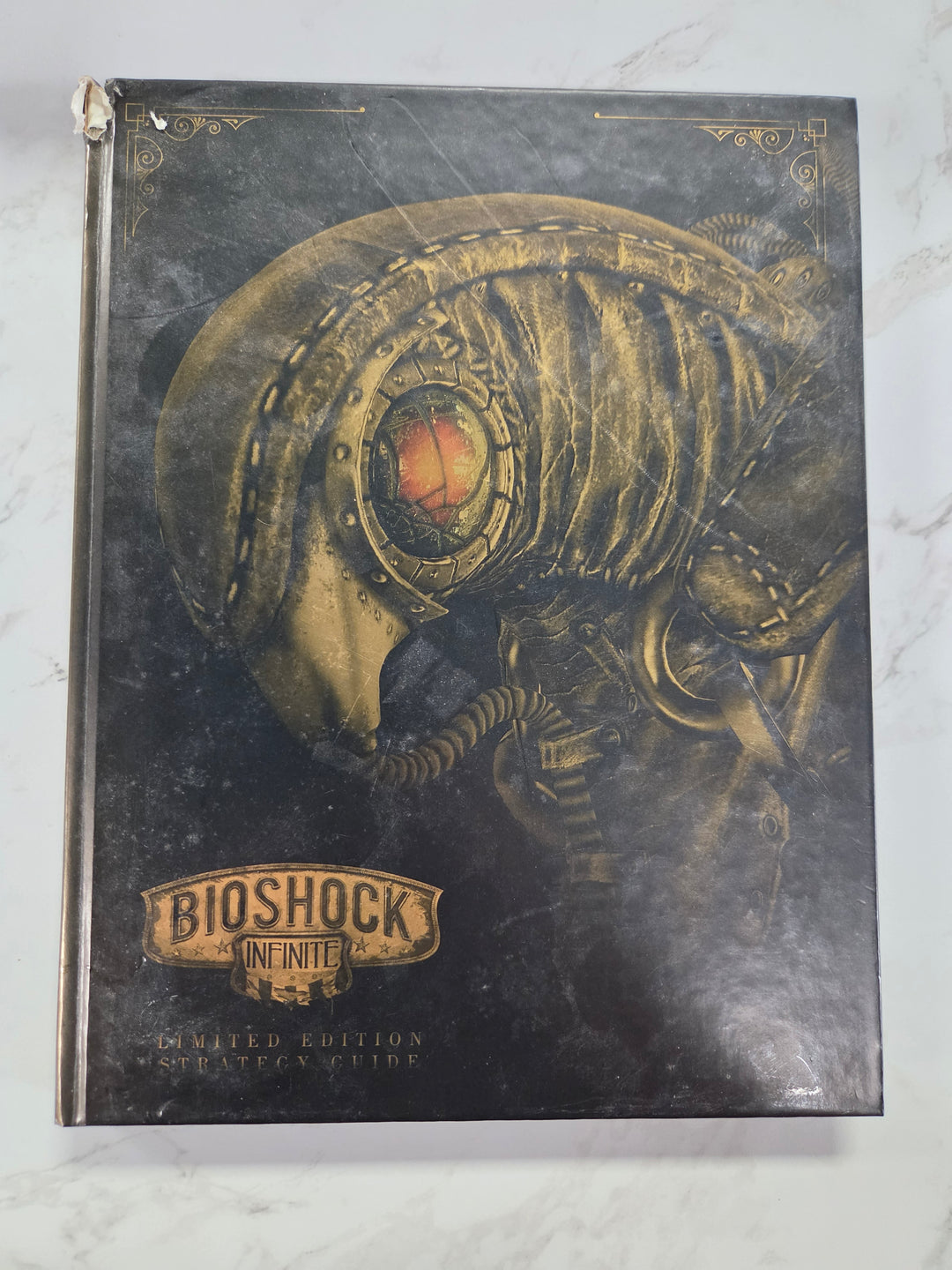 BioShock Infinite Limited Edition Strategy Guide - Strategy Guide SG22826