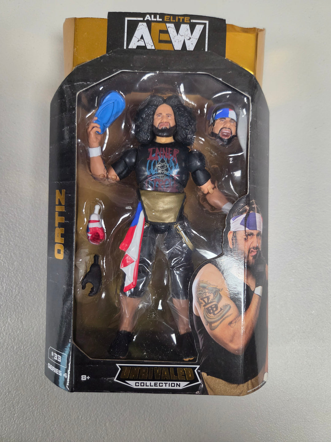 AEW Unrivaled Collection Ortiz #33 NT61726