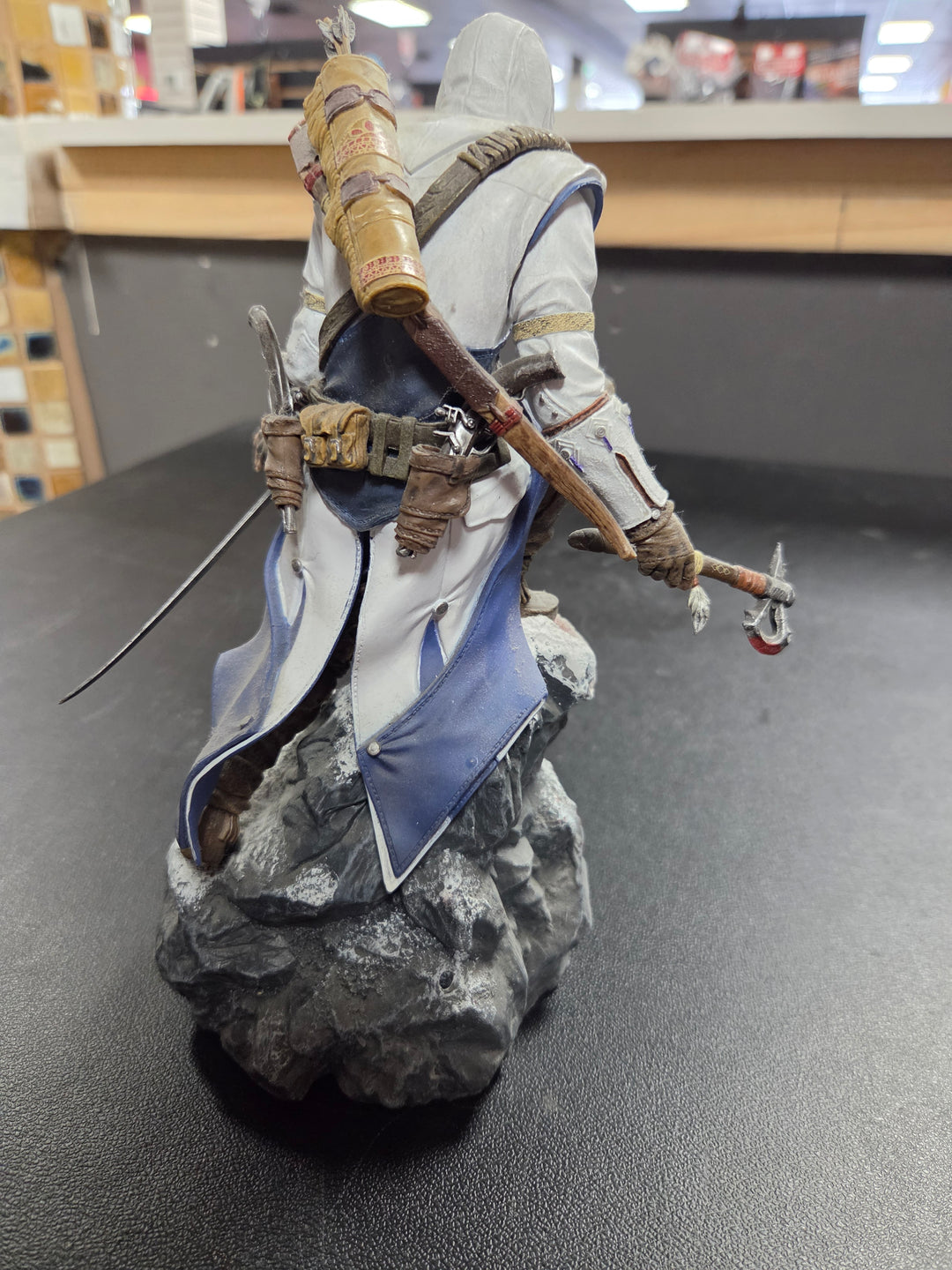 Assassin's Creed III Limited Edition Statue (Missing Flag) UT71126