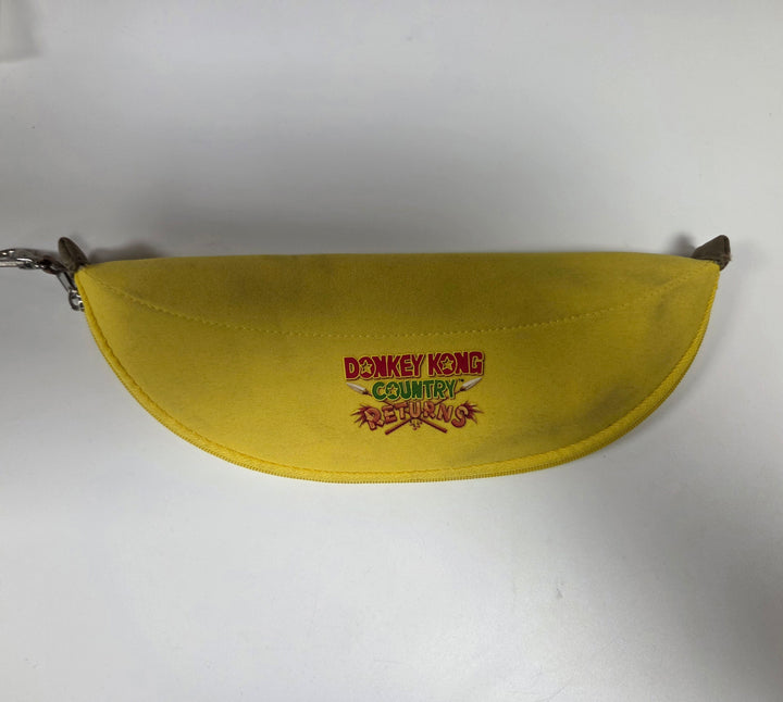 Donkey Kong Returns Banana Wii Promotional Pouch  UT71126