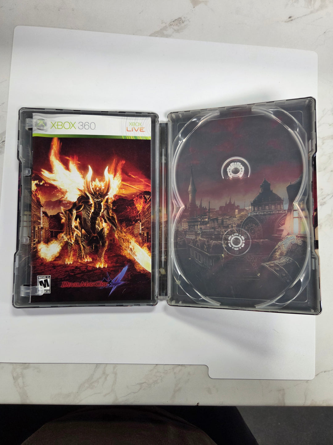 Devil May Cry 4 (Collector's Edition) Xbox 360 CASE & MANUAL ONLY CO72326