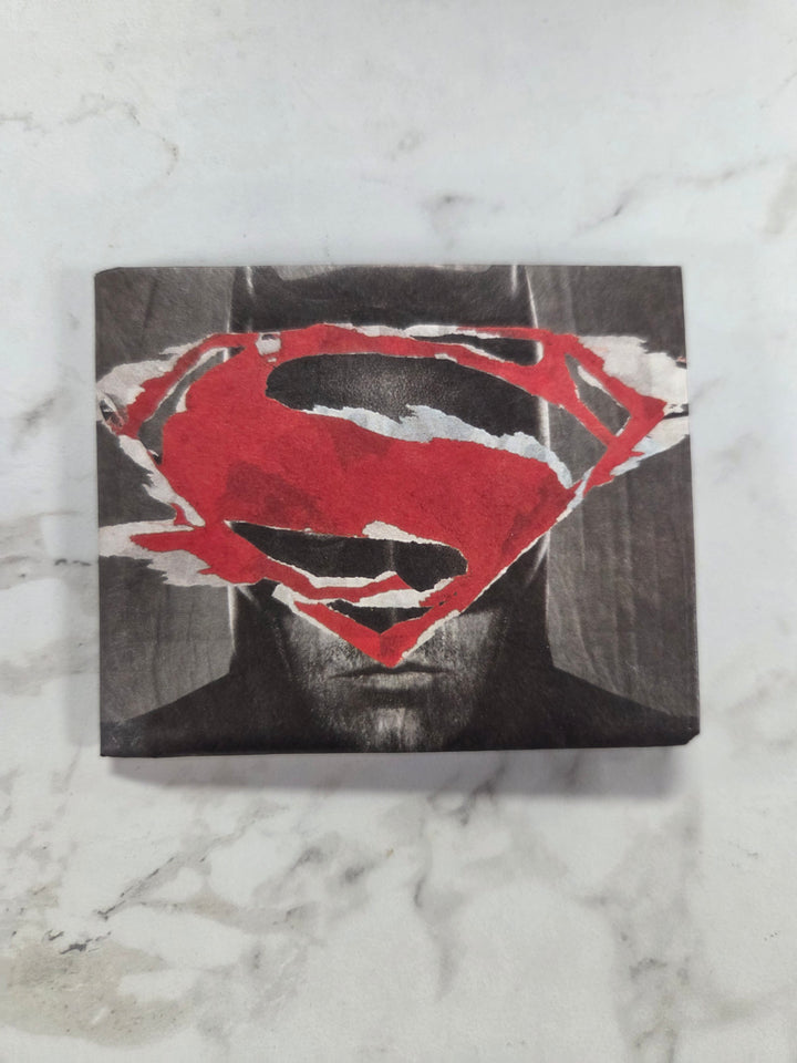 Loot Crate Mighty Wallet - DC Batman Vs. Superman Wallet by Dynomighty Design UT8526