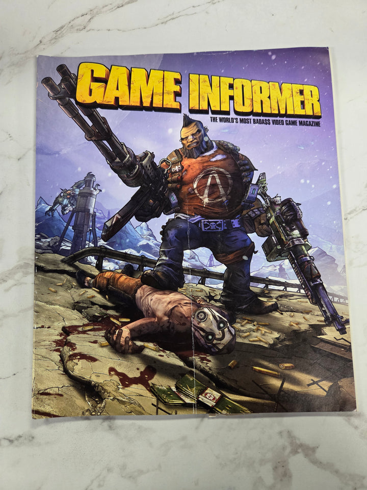 Game Informer Issue #221 Magazine MP8626