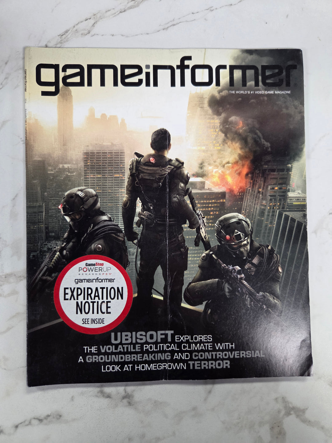 Game Informer Issue #224 Magazine MP8626