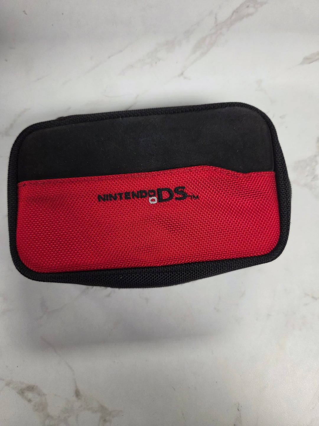 Nintendo DS Lite Black & Red Travel Pouch Case UA81326