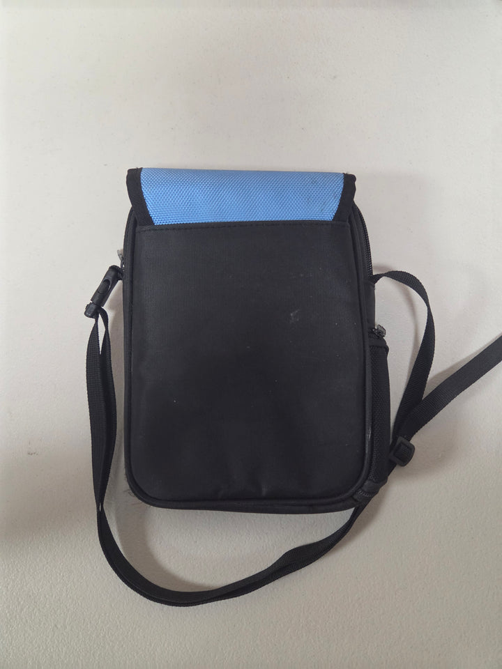 Nintendo DS Blue & Black Travel Bag Including Shoulder Strap UA82226