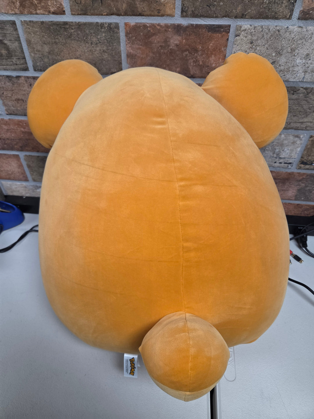 Squishmallows - Pokemon: Teddiursa 20" Plush XP82926