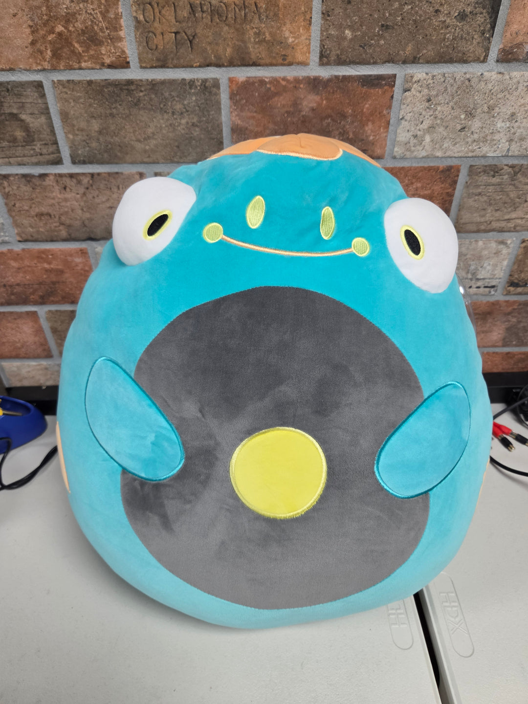 Squishmallows - Pokemon: Bellibolt 20" Plush XP82926