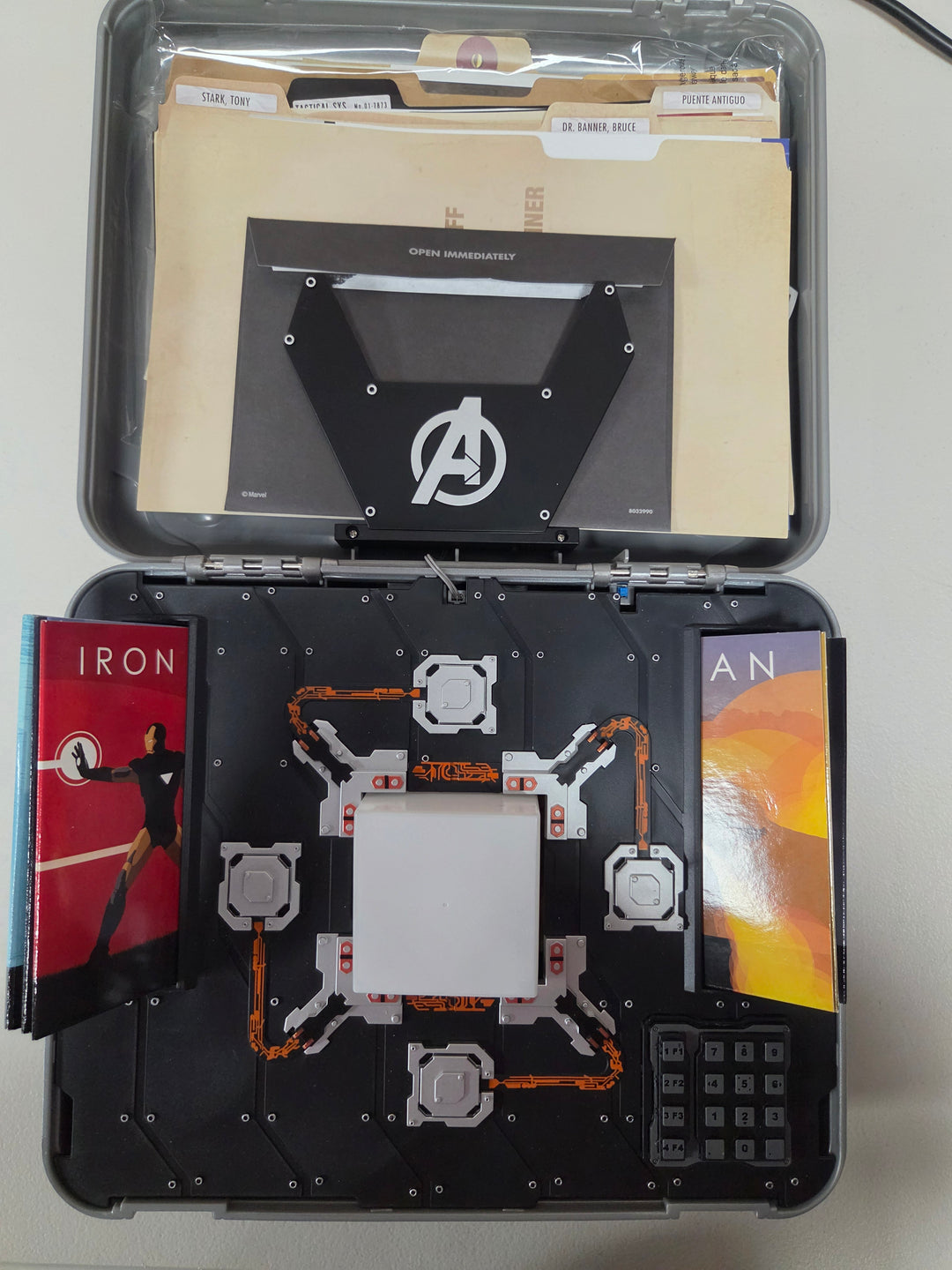 Marvel Cinematic Universe: Phase One - Avengers Assembled Collector's Edition (Lights Up!) - Blu-ray PM9526